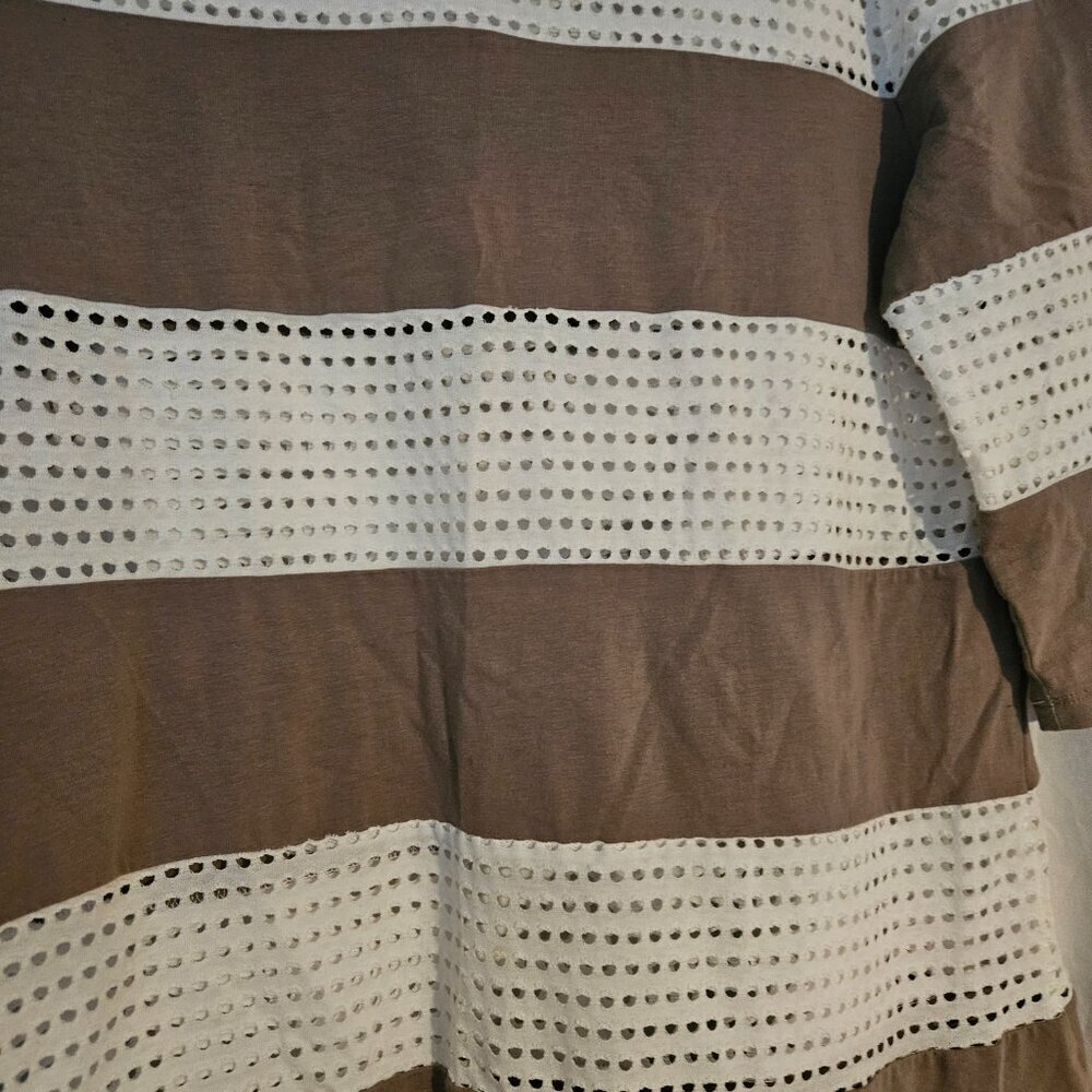 Ann Taylor Woman’s Top, Size Large Eyelet stripe - Picture 2 of 9